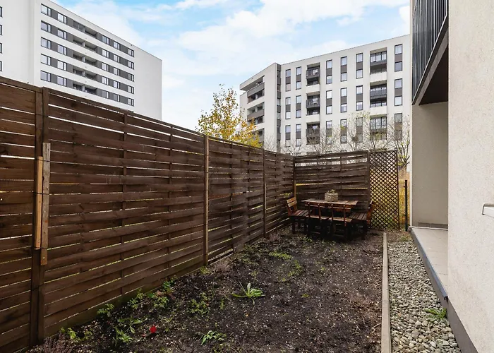 Cracow Royal Blue Apartment Avia Estate By Noclegi Renters